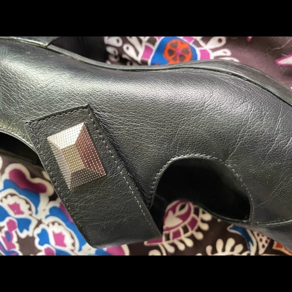 Munro fine American leather Mary Jane Sz 7